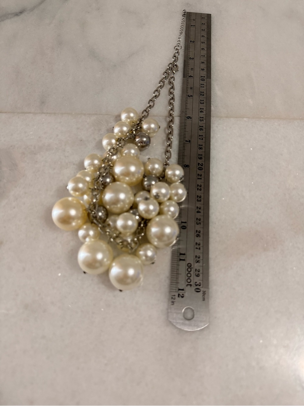 Chunky Faux Pearl Cluster Statement Bib Necklace - Picture 7 of 7